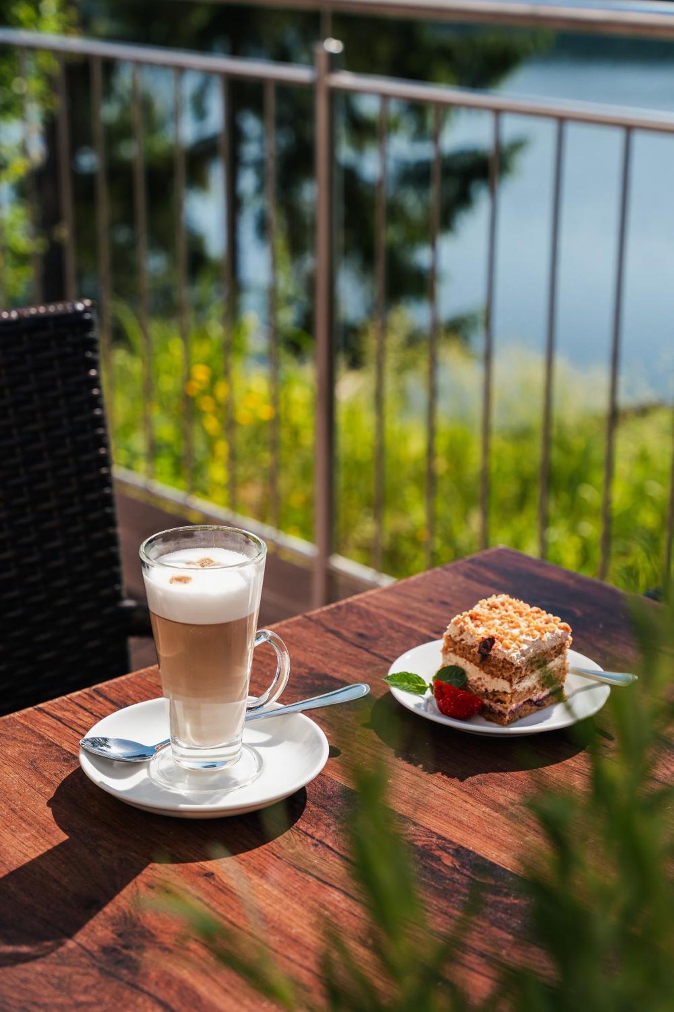 Rewita Waplewo Hotel Maroz Kültér fotó